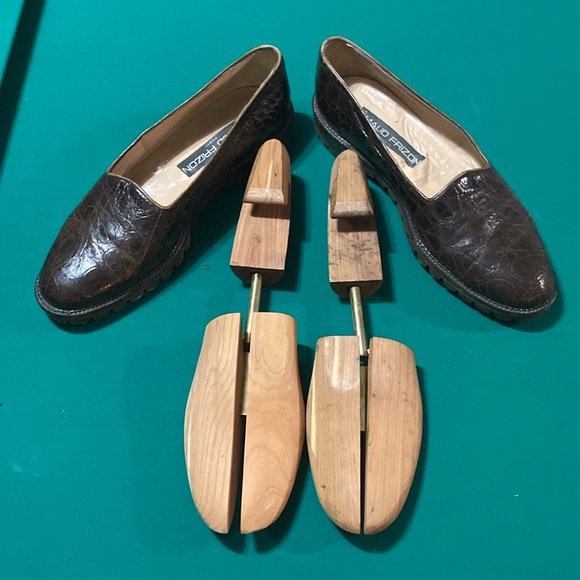 Maud Frizon brown loafers size 11 X-condition Alligator uppers, rubber soles! - Picture 5 of 5